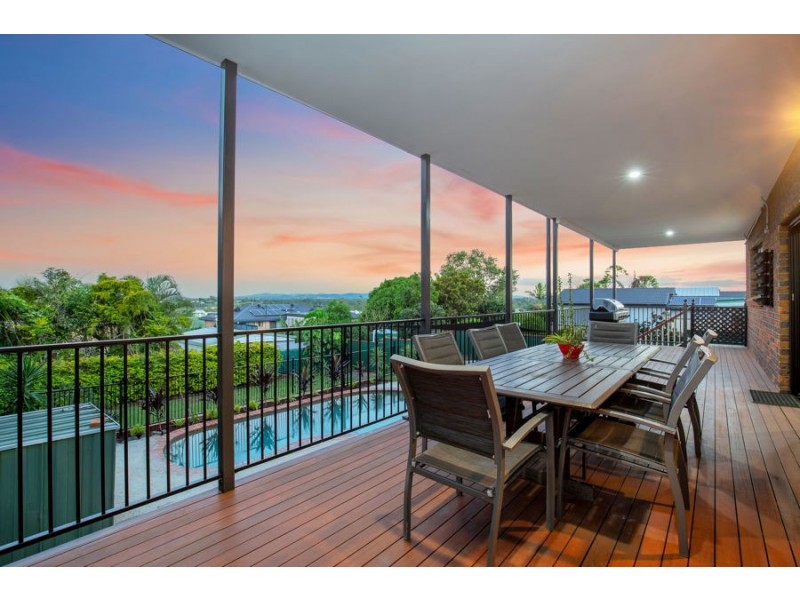 140 Barbaralla Drive, Springwood QLD 4127