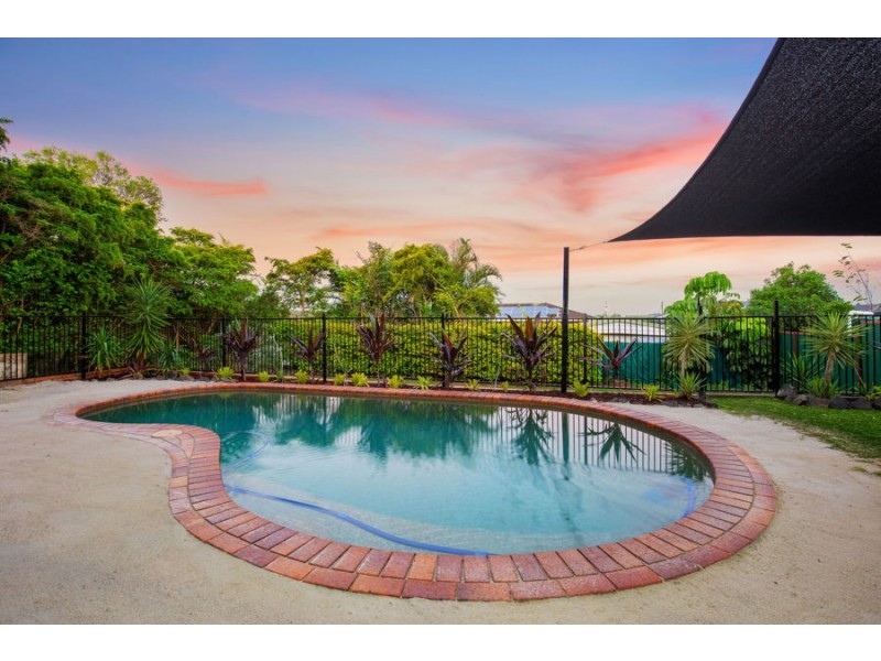 140 Barbaralla Drive, Springwood QLD 4127