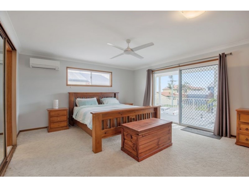 35 Esplanade, Jacobs Well QLD 4208