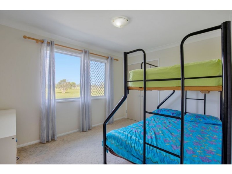 35 Esplanade, Jacobs Well QLD 4208