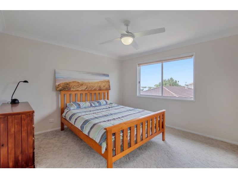 35 Esplanade, Jacobs Well QLD 4208