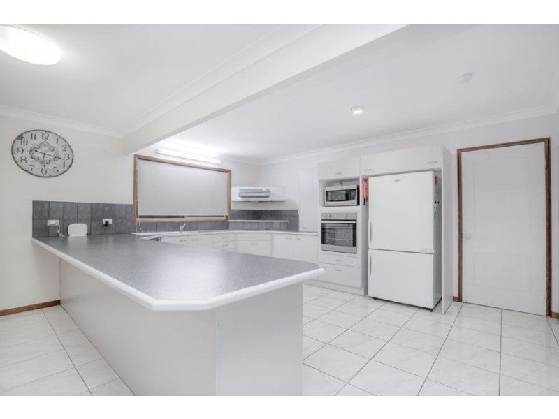 35 Esplanade, Jacobs Well QLD 4208