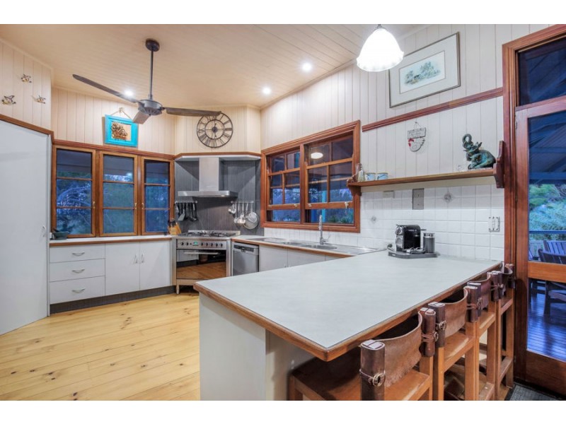 308 Cabbage Tree Point Road, Steiglitz QLD 4207