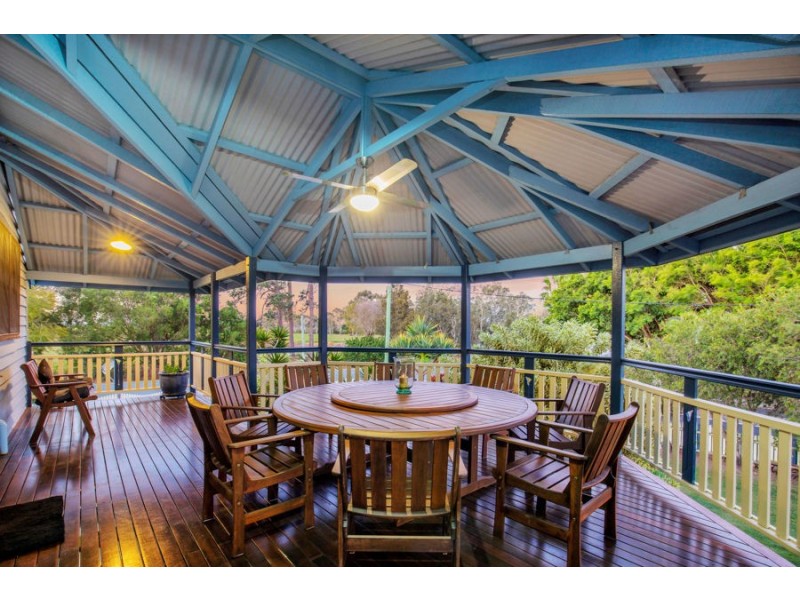 308 Cabbage Tree Point Road, Steiglitz QLD 4207