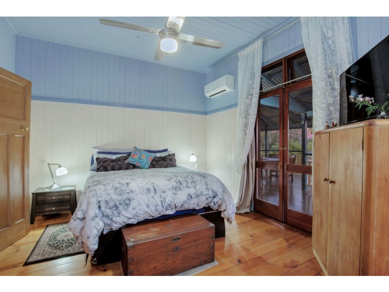 308 Cabbage Tree Point Road, Steiglitz QLD 4207
