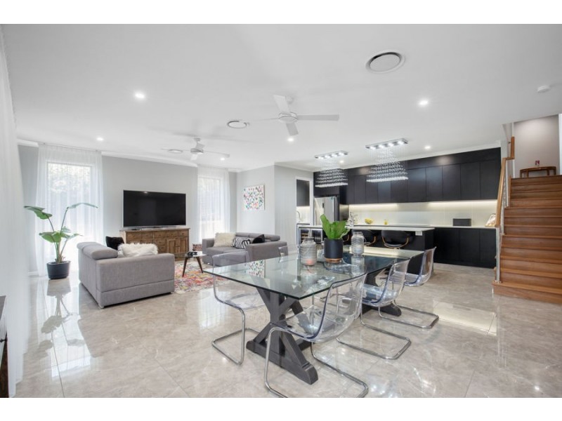 8 Josephine Road, Coomera Waters QLD 4209