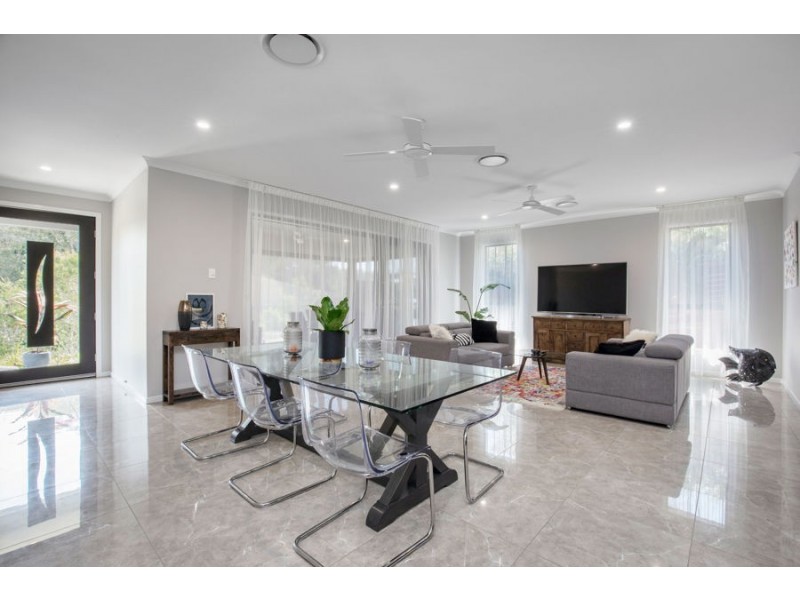 8 Josephine Road, Coomera Waters QLD 4209