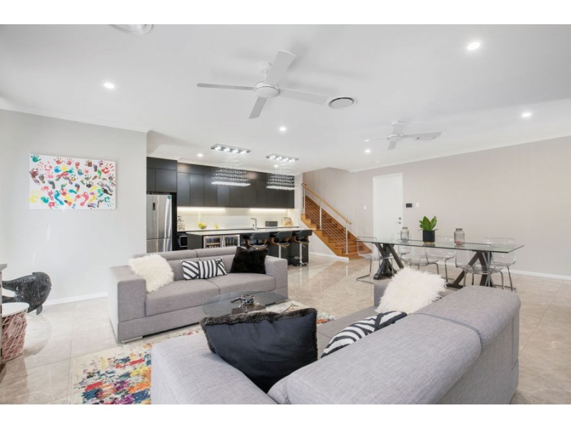 8 Josephine Road, Coomera Waters QLD 4209
