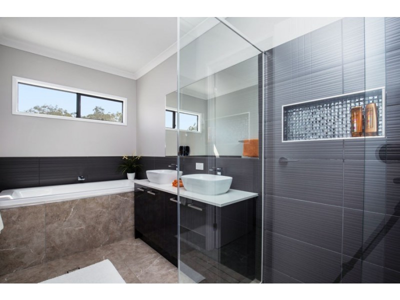 8 Josephine Road, Coomera Waters QLD 4209