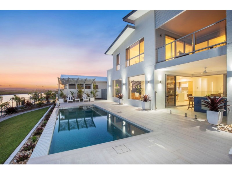 49 Poinciana Place, Jacobs Well QLD 4208