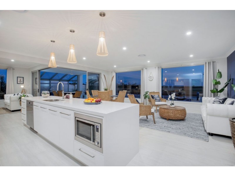 49 Poinciana Place, Jacobs Well QLD 4208