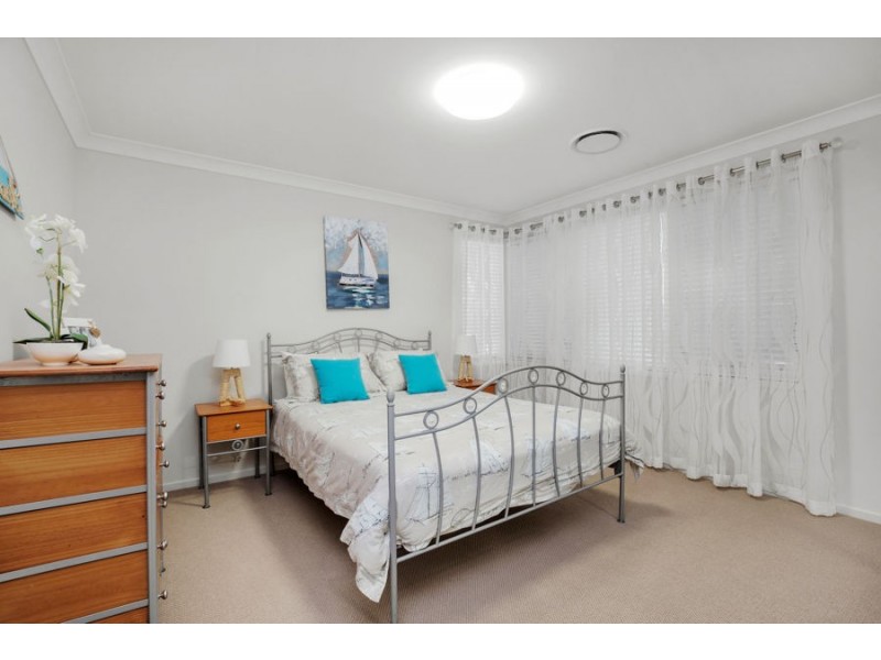 49 Poinciana Place, Jacobs Well QLD 4208