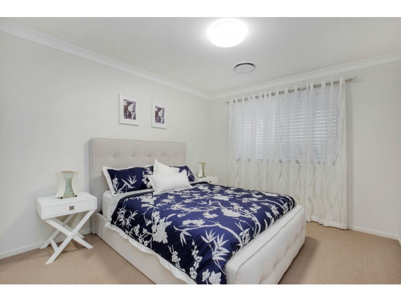 49 Poinciana Place, Jacobs Well QLD 4208