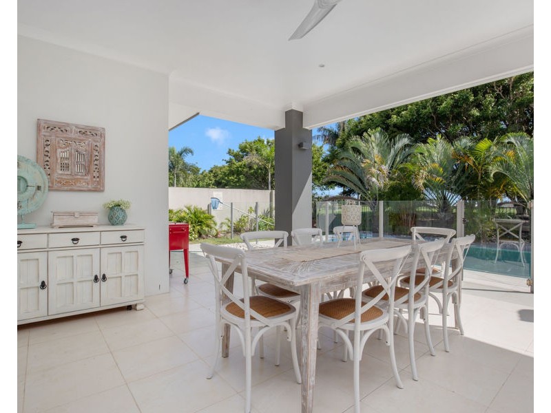 14 Marina Parade, Jacobs Well QLD 4208