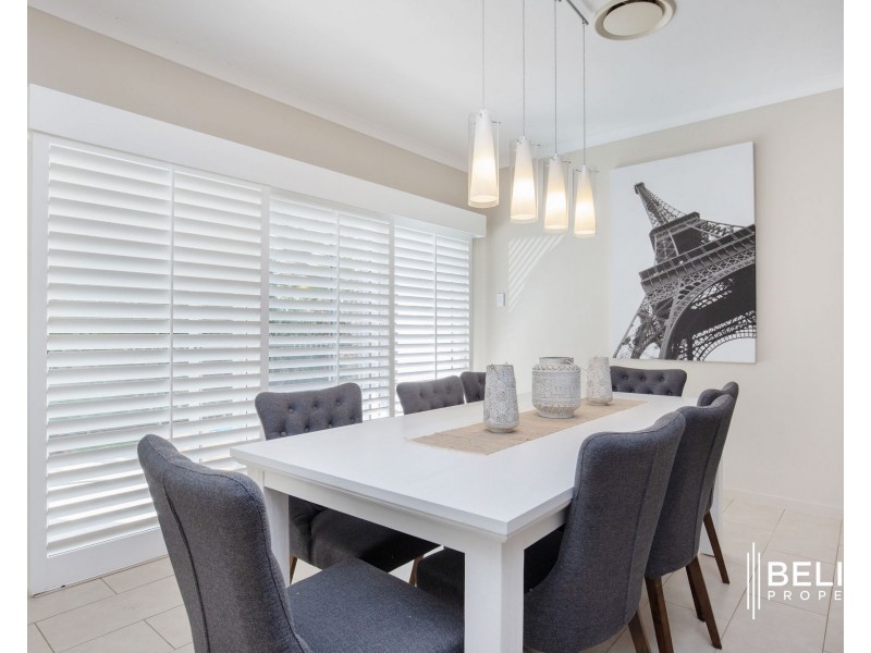 14 Marina Parade, Jacobs Well QLD 4208