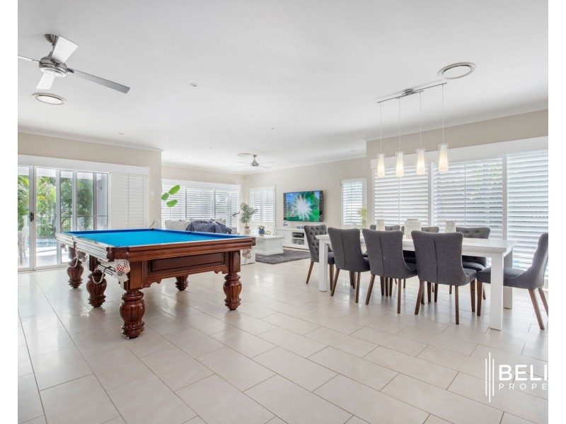 14 Marina Parade, Jacobs Well QLD 4208