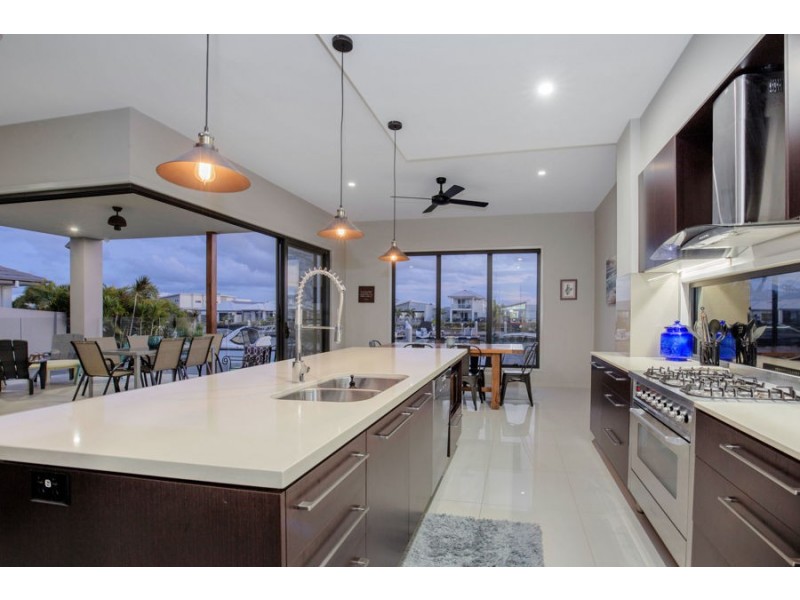 22 Sundown Place, Jacobs Well QLD 4208