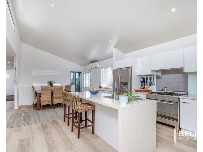 18 Hibiscus Street, Steiglitz QLD 4207