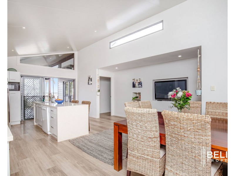 18 Hibiscus Street, Steiglitz QLD 4207