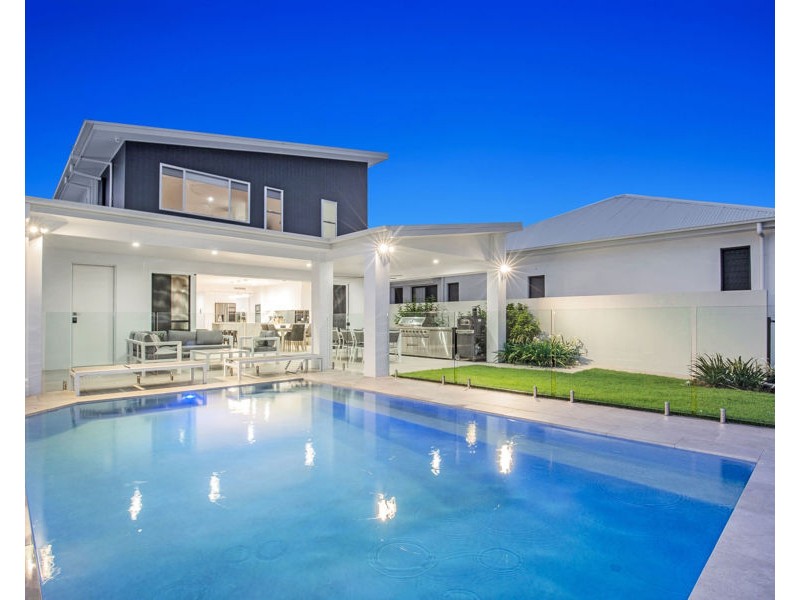 44 Moreton Drive, Jacobs Well QLD 4208