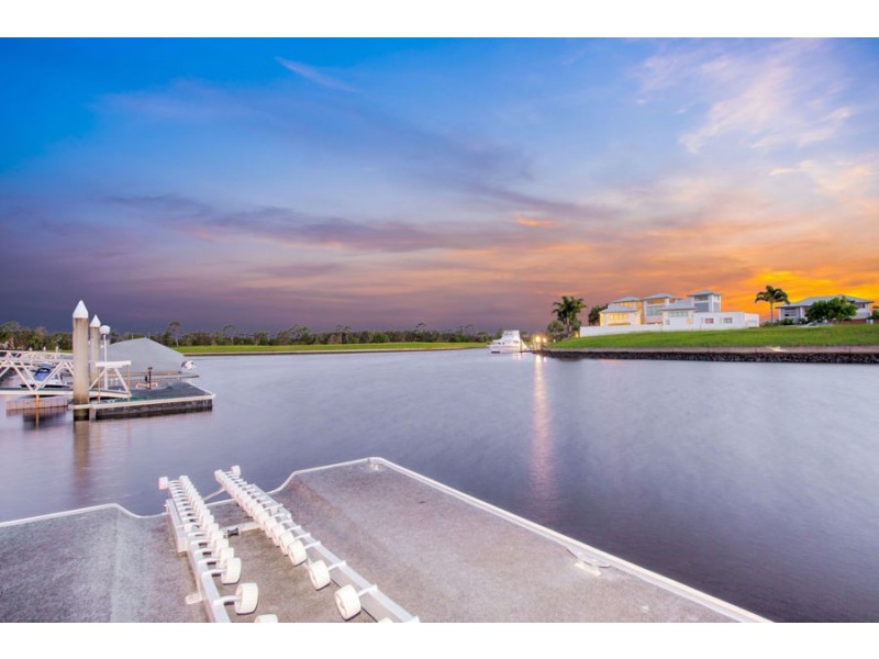 31 Marina Parade, Jacobs Well QLD 4208