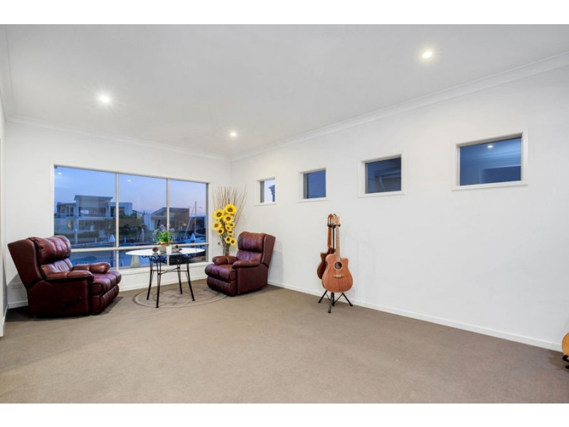 31 Marina Parade, Jacobs Well QLD 4208
