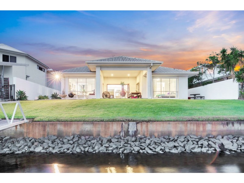 31 Marina Parade, Jacobs Well QLD 4208