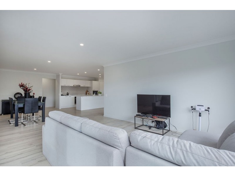 1060 Pimpama Jacobs Well RD, Jacobs Well QLD 4208