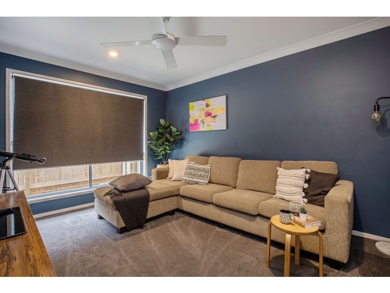 26 Bayside Avenue, Jacobs Well QLD 4208