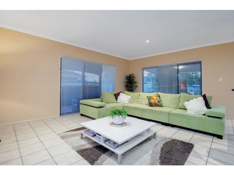 6 Coral Street, Steiglitz QLD 4207