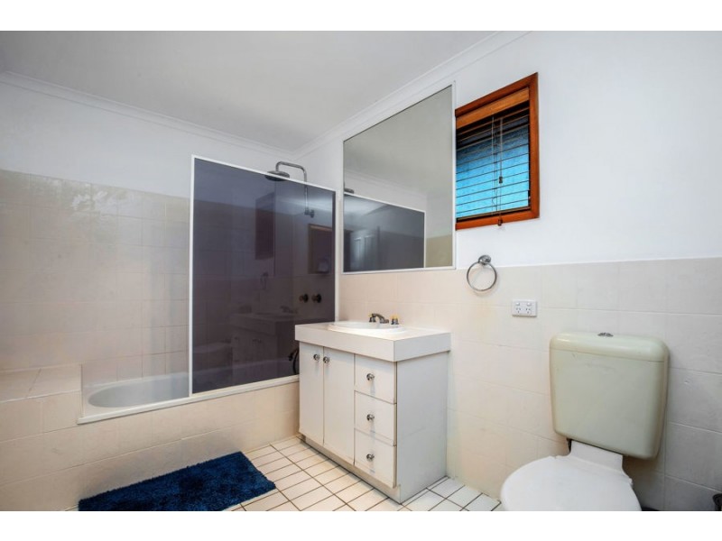 2 Seabrae Street, Steiglitz QLD 4207