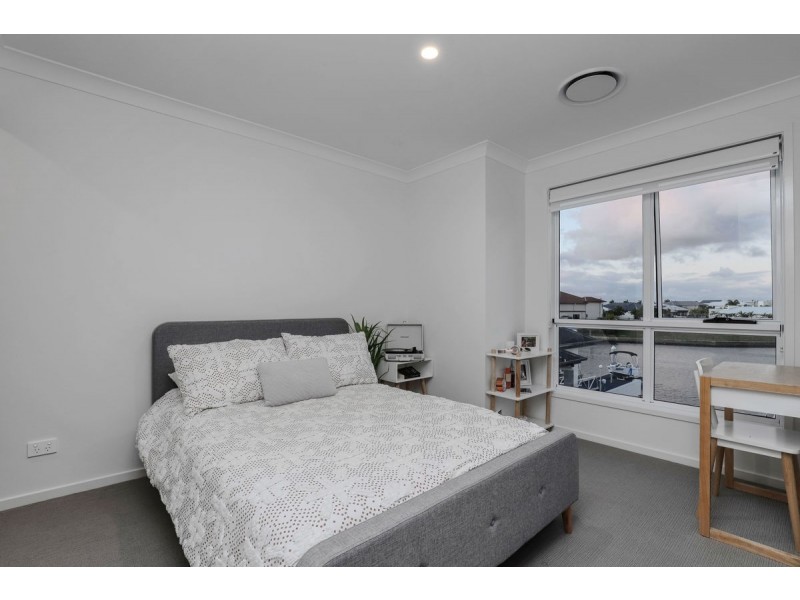 28 Moreton Drive, Jacobs Well QLD 4208