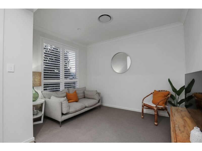 28 Moreton Drive, Jacobs Well QLD 4208