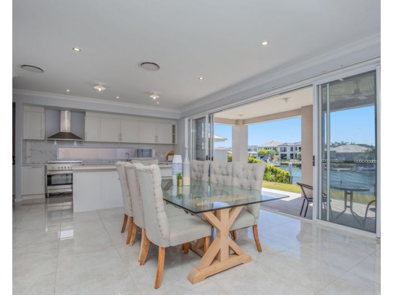 36 Poinciana Place, Jacobs Well QLD 4208