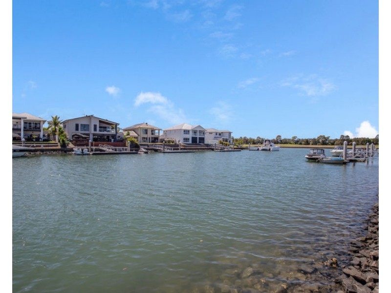 36 Poinciana Place, Jacobs Well QLD 4208