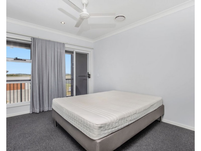 36 Poinciana Place, Jacobs Well QLD 4208