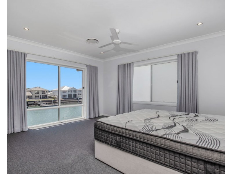 36 Poinciana Place, Jacobs Well QLD 4208