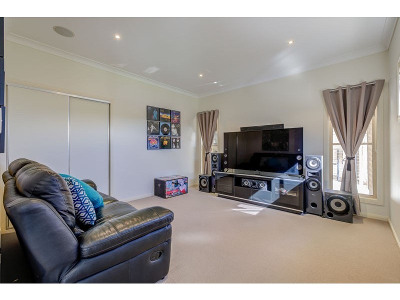 41 Esplanade, Jacobs Well QLD 4208