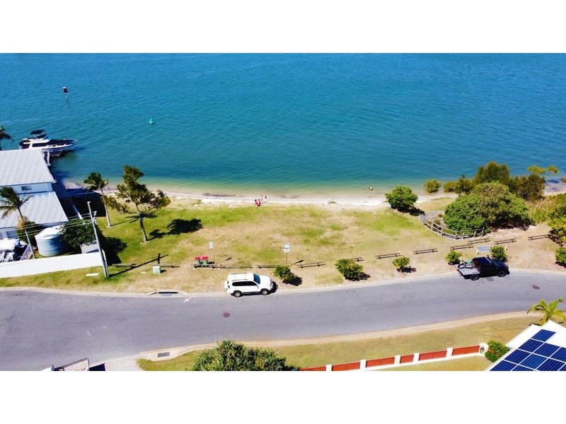 41 Esplanade, Jacobs Well QLD 4208