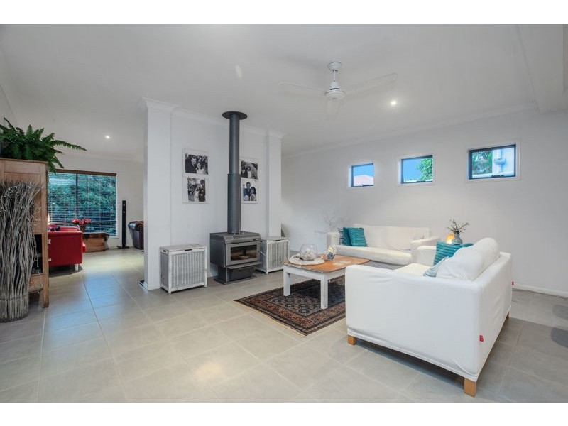 5 Hibiscus Street, Steiglitz QLD 4207