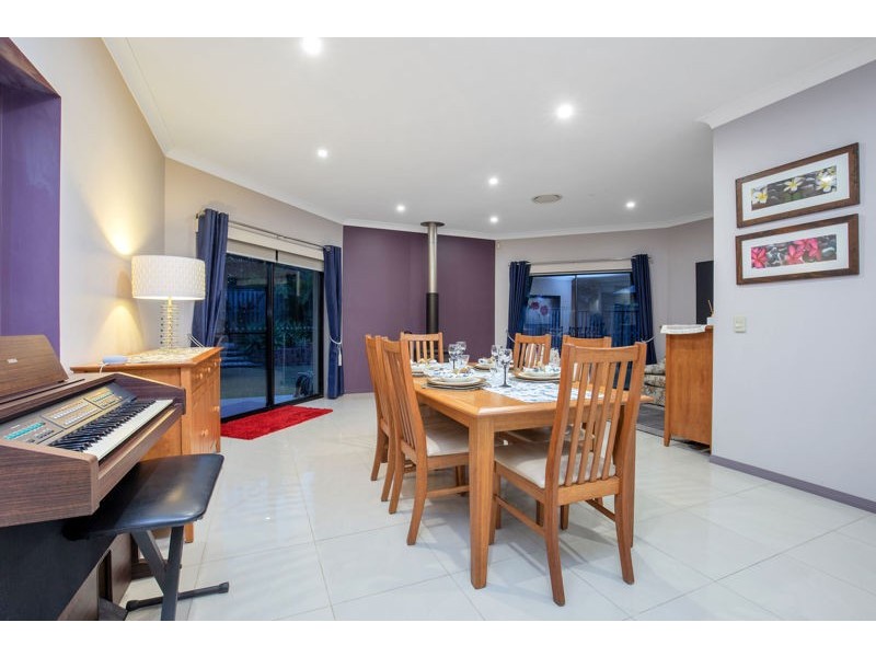 7 Atara Lane, Coomera Waters QLD 4209