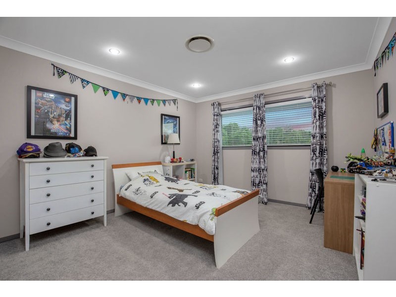 7 Atara Lane, Coomera Waters QLD 4209