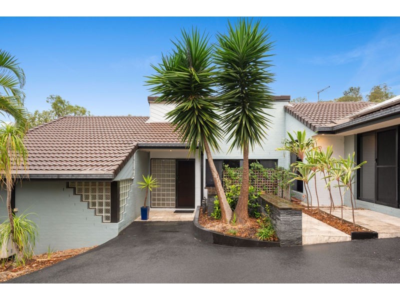 40 Leah Drive, Belivah QLD 4207