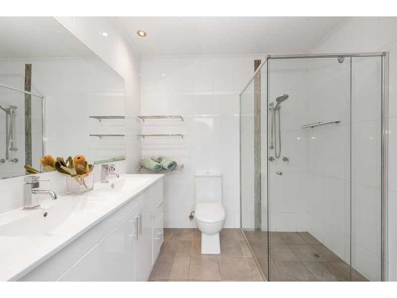 40 Leah Drive, Belivah QLD 4207