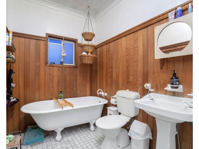 1884 Stapylton-Jacobs Well Road, Jacobs Well QLD 4208