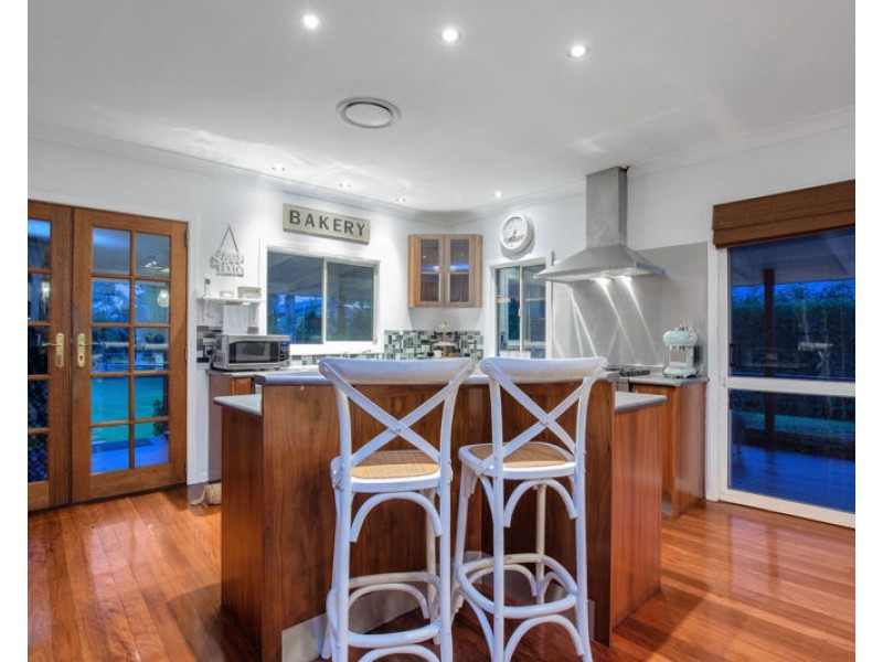 1884 Stapylton-Jacobs Well Road, Jacobs Well QLD 4208