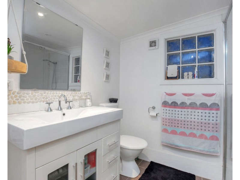 1884 Stapylton-Jacobs Well Road, Jacobs Well QLD 4208