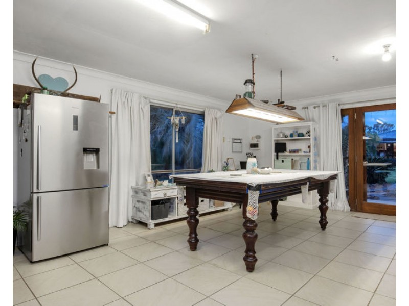 1884 Stapylton-Jacobs Well Road, Jacobs Well QLD 4208