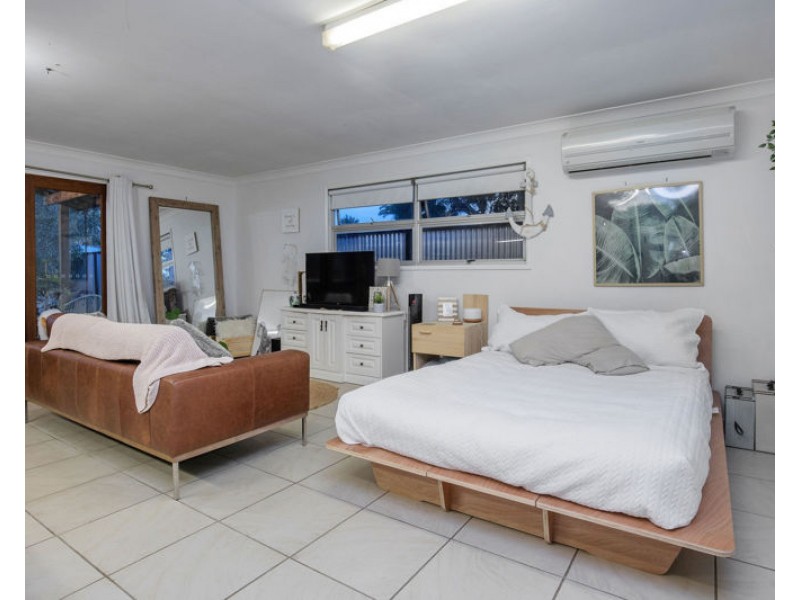 1884 Stapylton-Jacobs Well Road, Jacobs Well QLD 4208