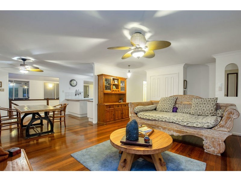 6 Cormorant Crescent, Jacobs Well QLD 4208